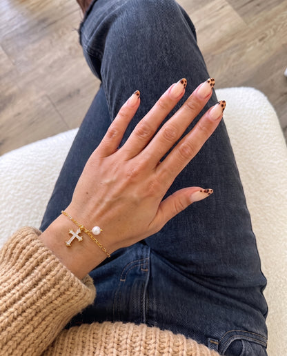 EVA Bracelet Lifestyle 11