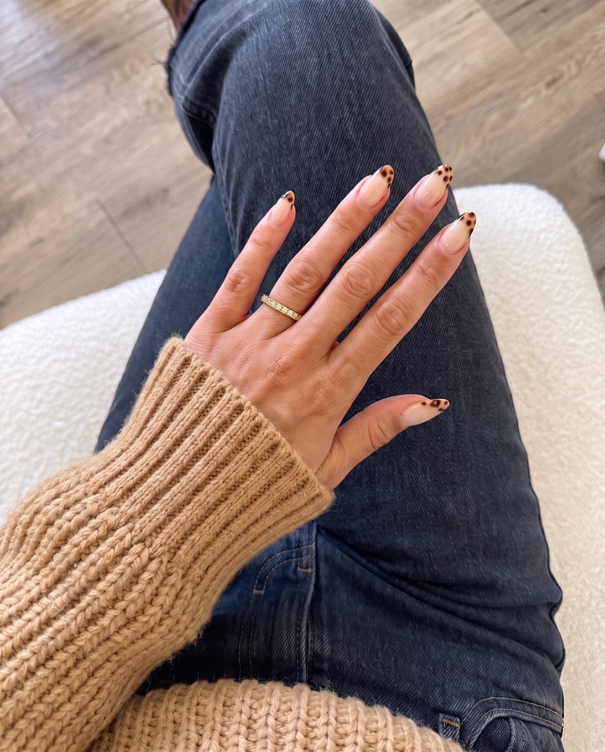 CELESTE RING Lifestyle
